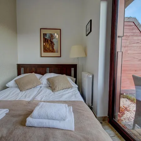 Helapart - Foka Apartment