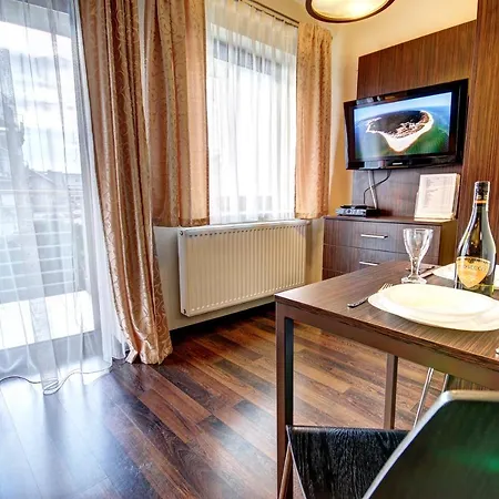 Helapart - Foka Apartment